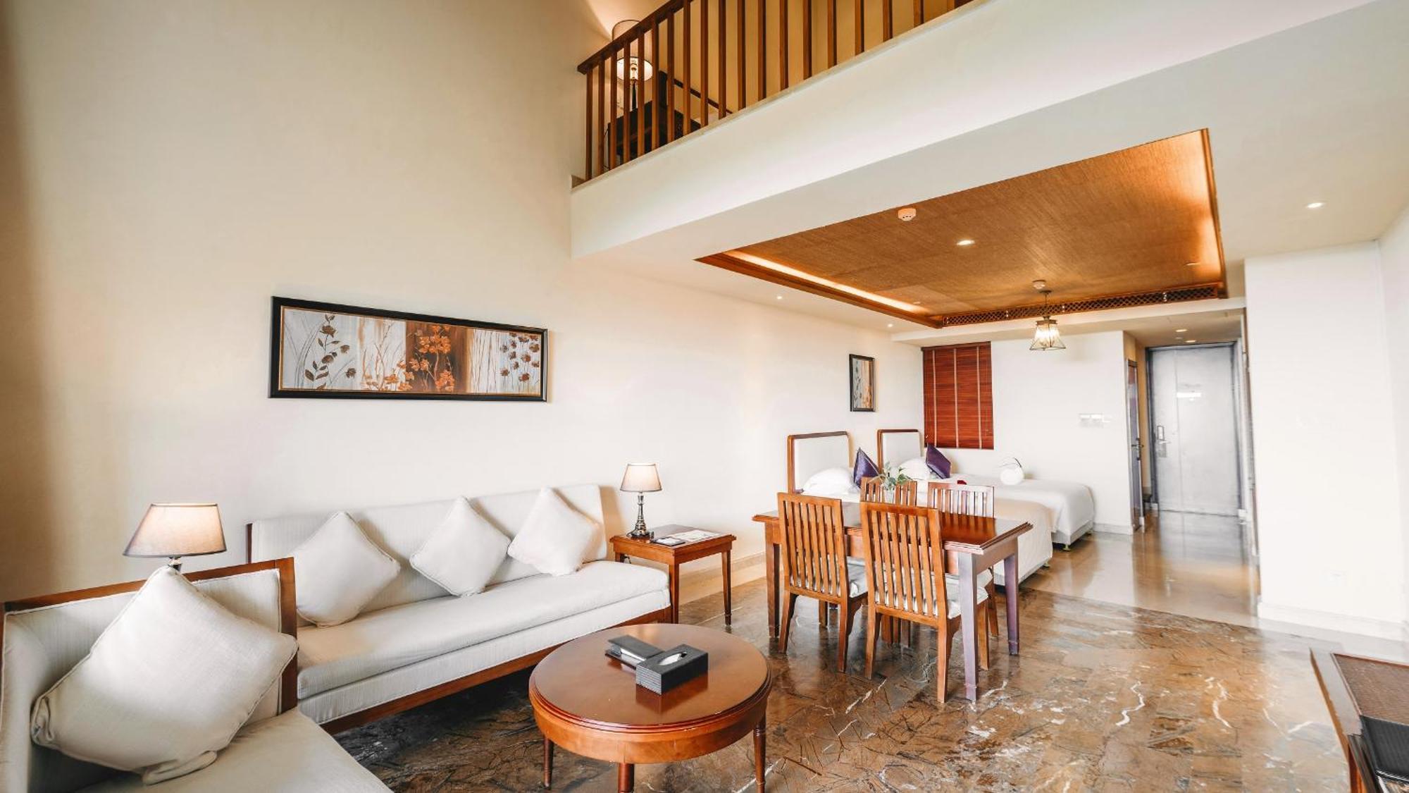Stony Brook Villa Jianguo Resort Sanya Exterior photo