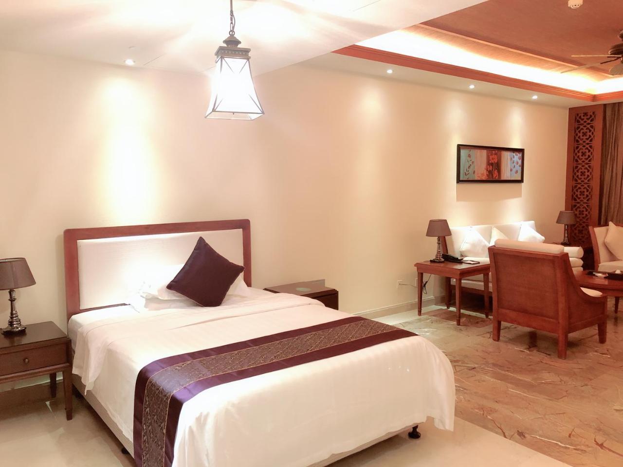 Stony Brook Villa Jianguo Resort Sanya Exterior photo